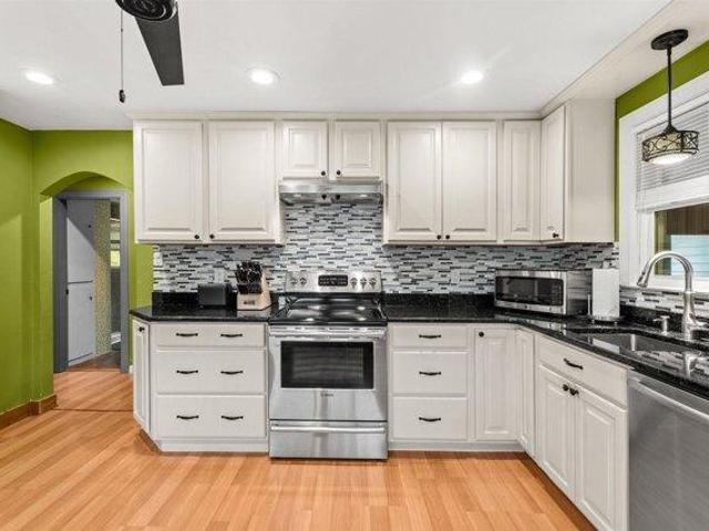 House for sale in Pinardville, Goffstown