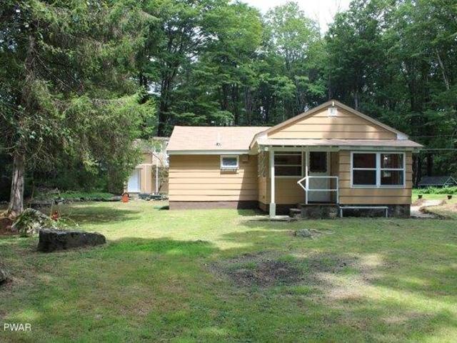 House for sale in Greentown, Pennsylvania