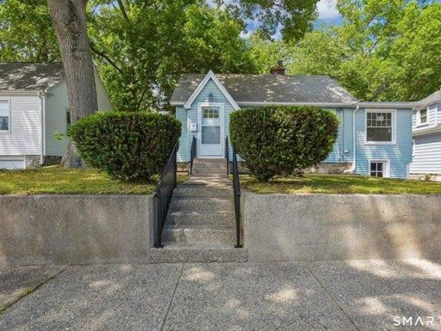 House for sale in Groton, Connecticut
