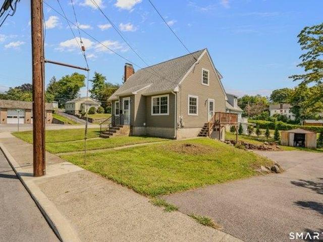 House for sale in Groton, Connecticut