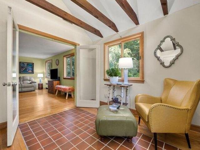 House for sale in Groton Ridge Heights, Groton