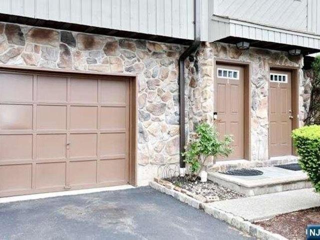 House for sale in Hackensack, New Jersey