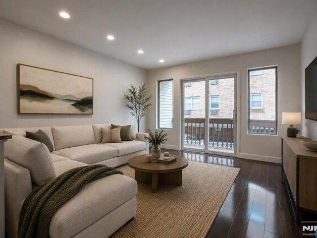 House for sale in Hackensack, New Jersey