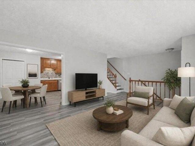 House for sale in Hamburg, New Jersey