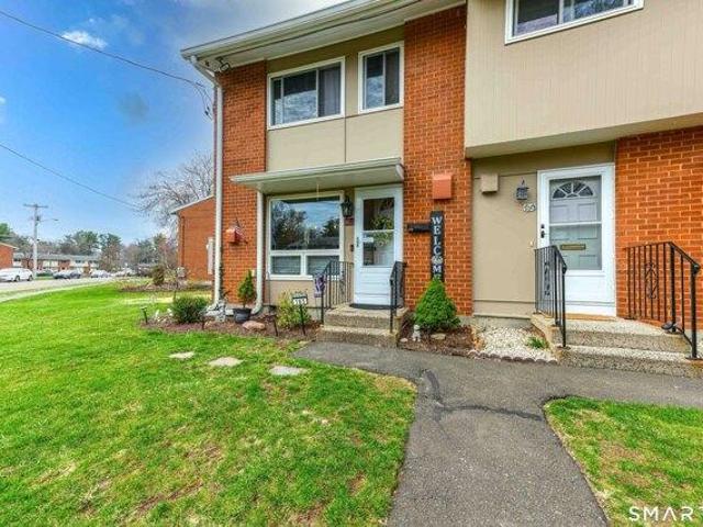 House for sale in Hamden, Connecticut