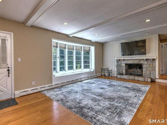 House for sale in Hamden, Connecticut