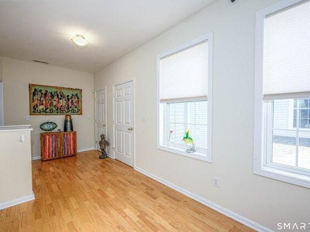House for sale in Hamden, Connecticut
