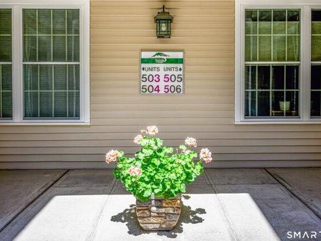 House for sale in Hamden, South Central Connecticut Planning Region