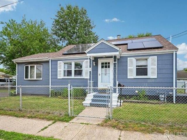 House for sale in Crosswicks, New Jersey