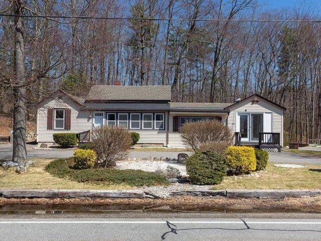 House for sale in New Hampshire