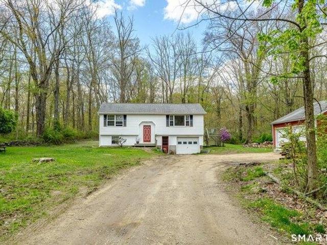 House for sale in Hampton, Connecticut