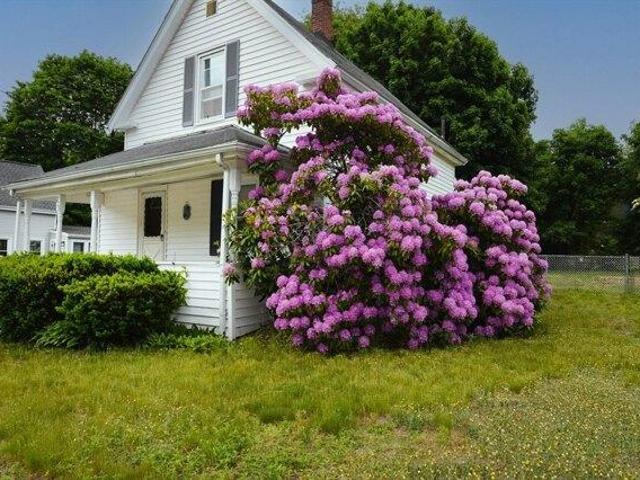 House for sale in Hanson, Massachusetts