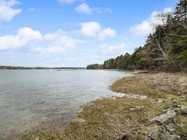 House for sale in Bailey Island, Maine