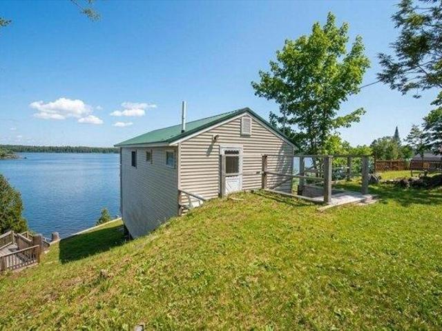 House for sale in Bailey Island, Maine