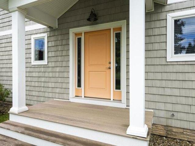 House for sale in Bailey Island, Maine
