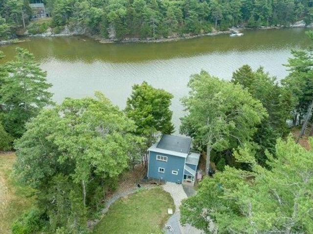 House for sale in Bailey Island, Maine
