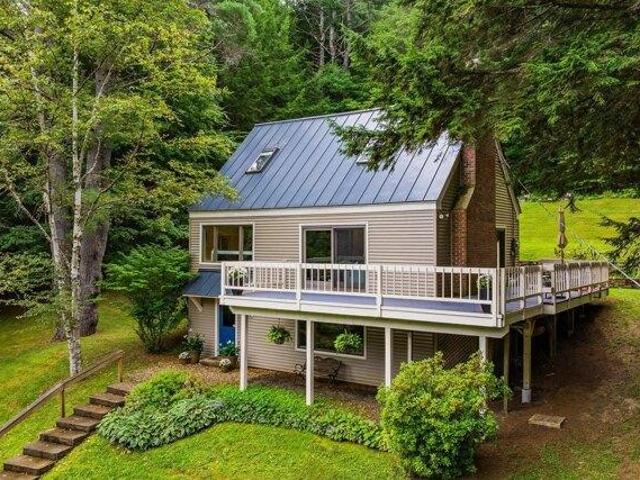 House for sale in Hartford, Windsor County