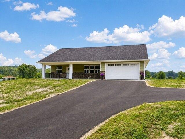 House for sale in Hatfield, Massachusetts