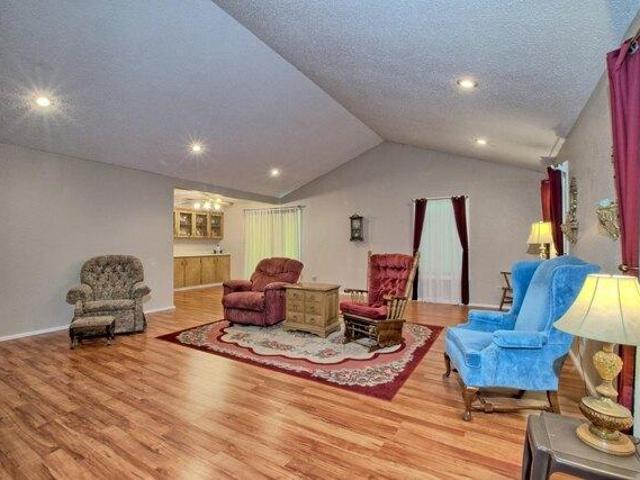 House for sale in Hemphill