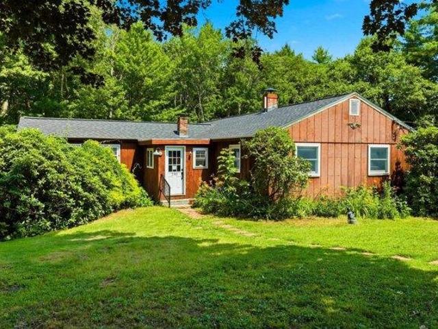 House for sale in New Hampshire