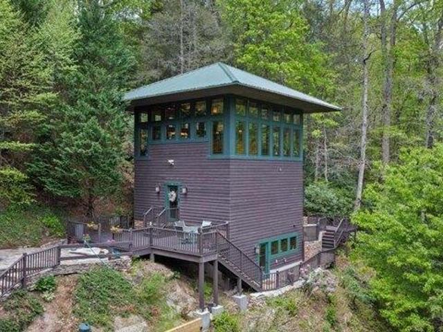 House for sale in Highlands, North Carolina