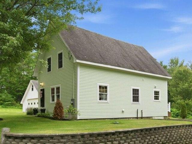 House for sale in New Hampshire