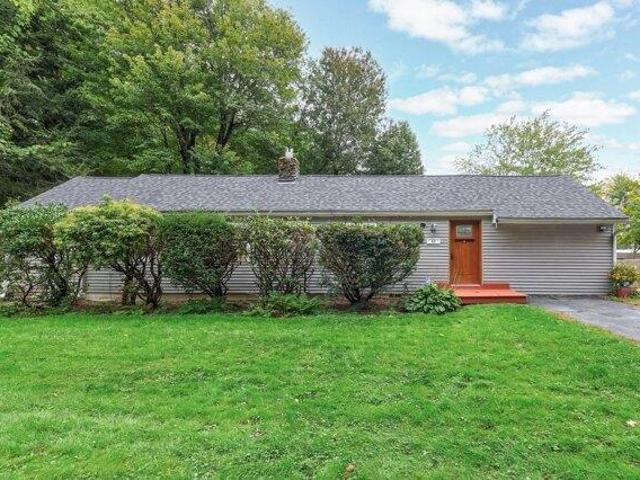 House for sale in Holland, Hampden County