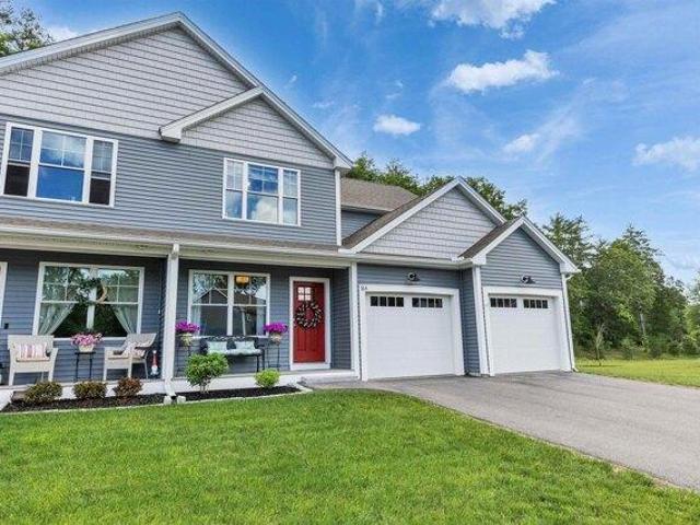 House for sale in New Hampshire