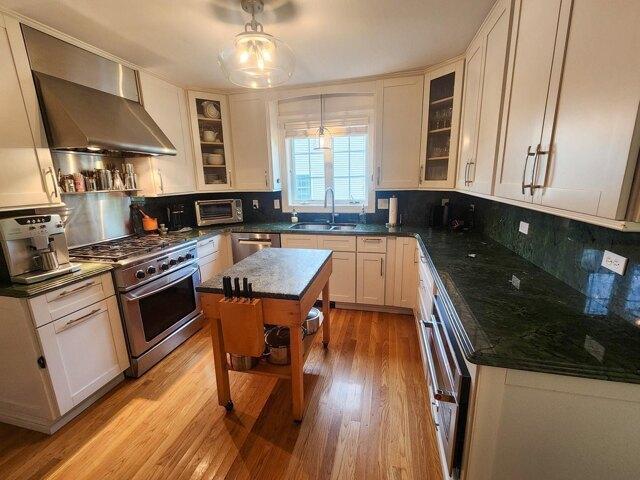 House for sale in Hollis Depot, Hollis