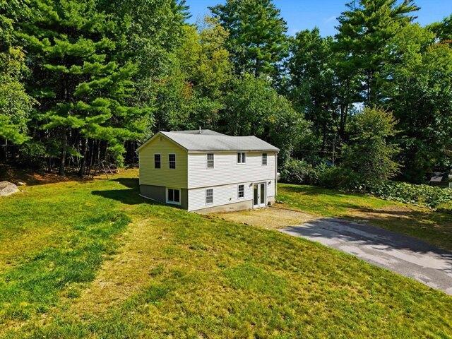 House for sale in Martins Corner, Hooksett
