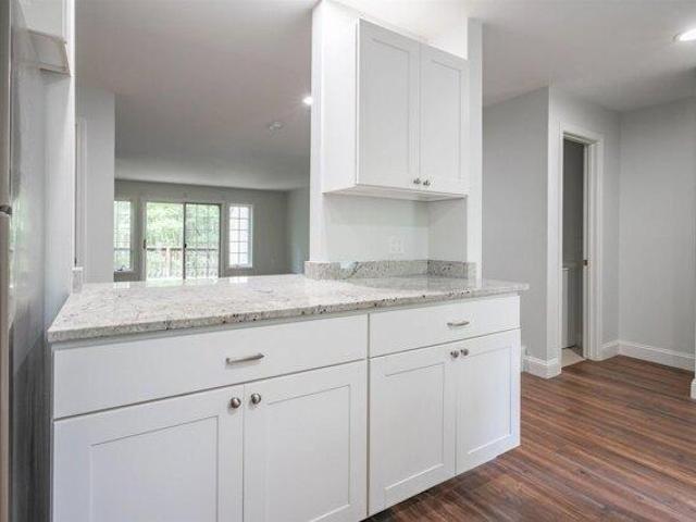House for sale in Hooksett, Merrimack County