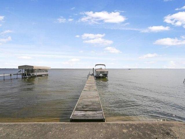 House for sale in Houghton Lake, Michigan