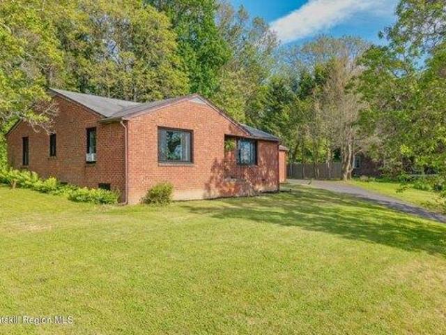 House for sale in Hurley, New York