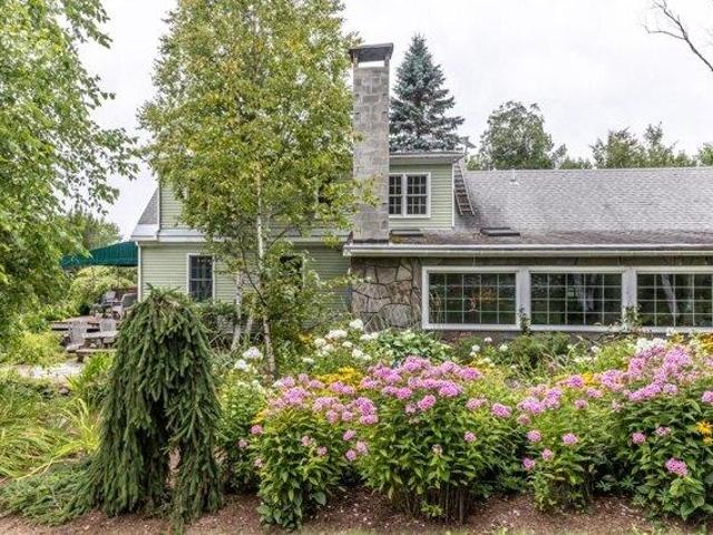 House for sale in Hyde Park, Lamoille County