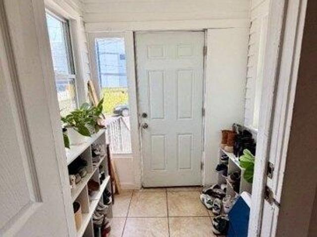House for sale in Irvington, Essex County