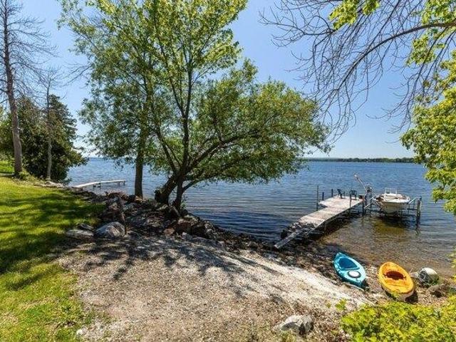 House for sale in Isle La Motte, Vermont