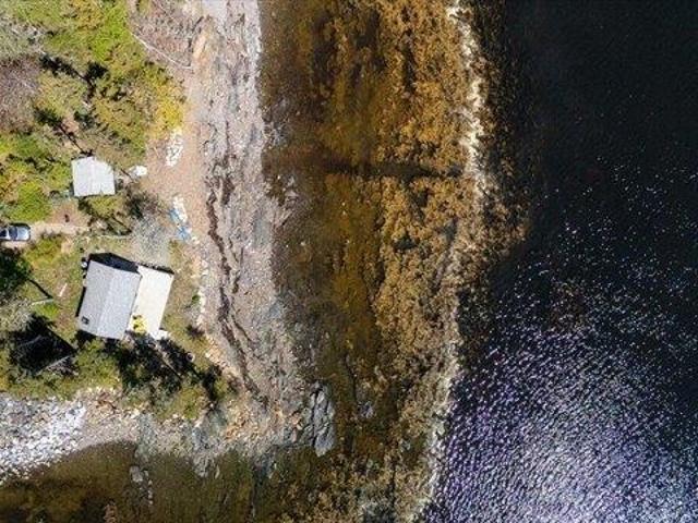 House for sale in Pripet, Islesboro