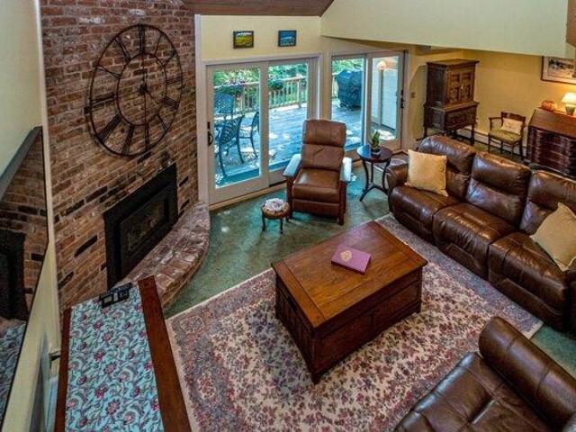 House for sale in Jackson Falls, Jackson