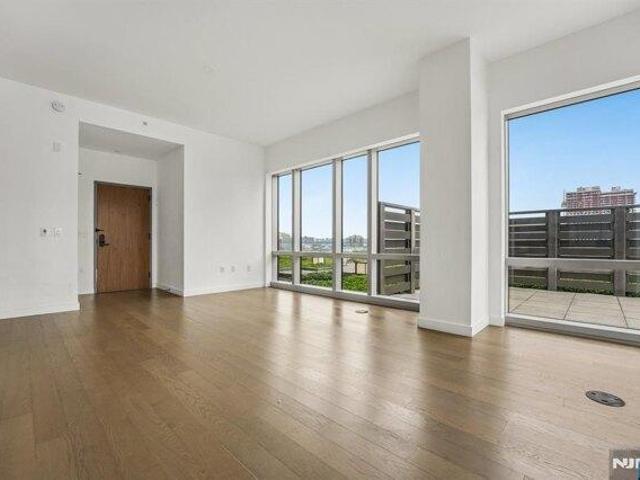 House for sale in Hudson, New Jersey