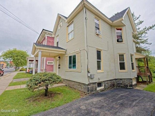 House for sale in Johnstown, New York