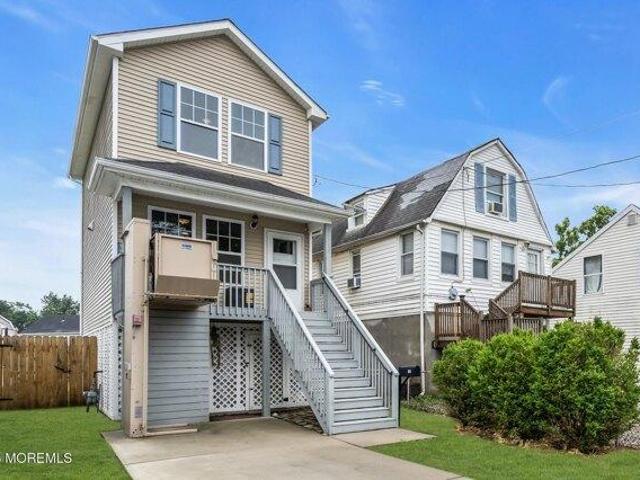 House for sale in Monmouth, New Jersey