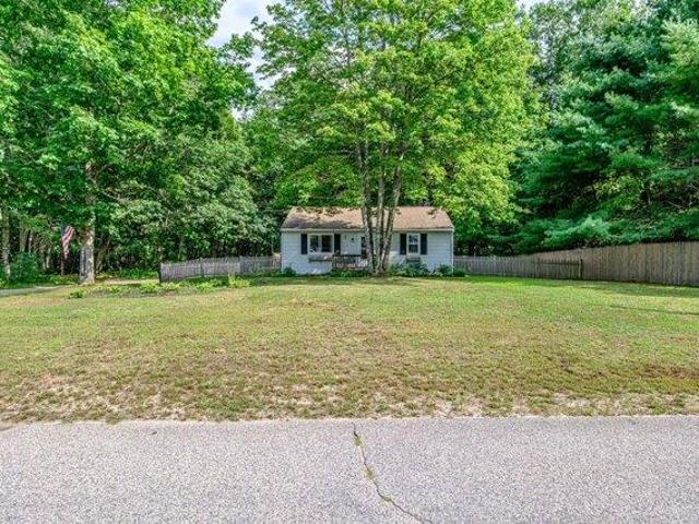 House for sale in Kennebunk, Maine