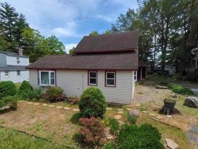 House for sale in New Hampshire