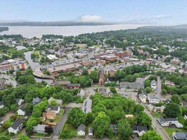 House for sale in Laconia, Belknap County