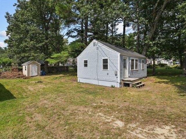 House for sale in Lakeville, Massachusetts