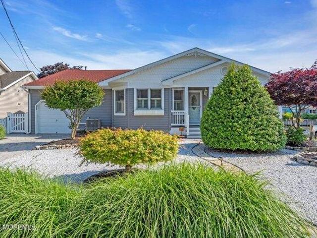 House for sale in Lanoka Harbor