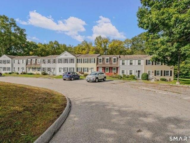House for sale in Lakeside Condominiums, Ledyard