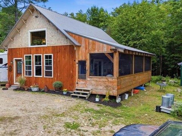 House for sale in Leeds, Maine
