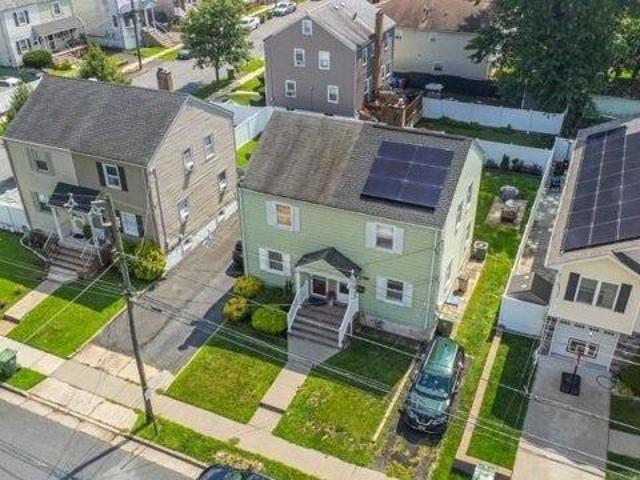 House for sale in Linden, New Jersey