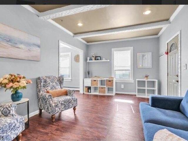 House for sale in Linden, New Jersey